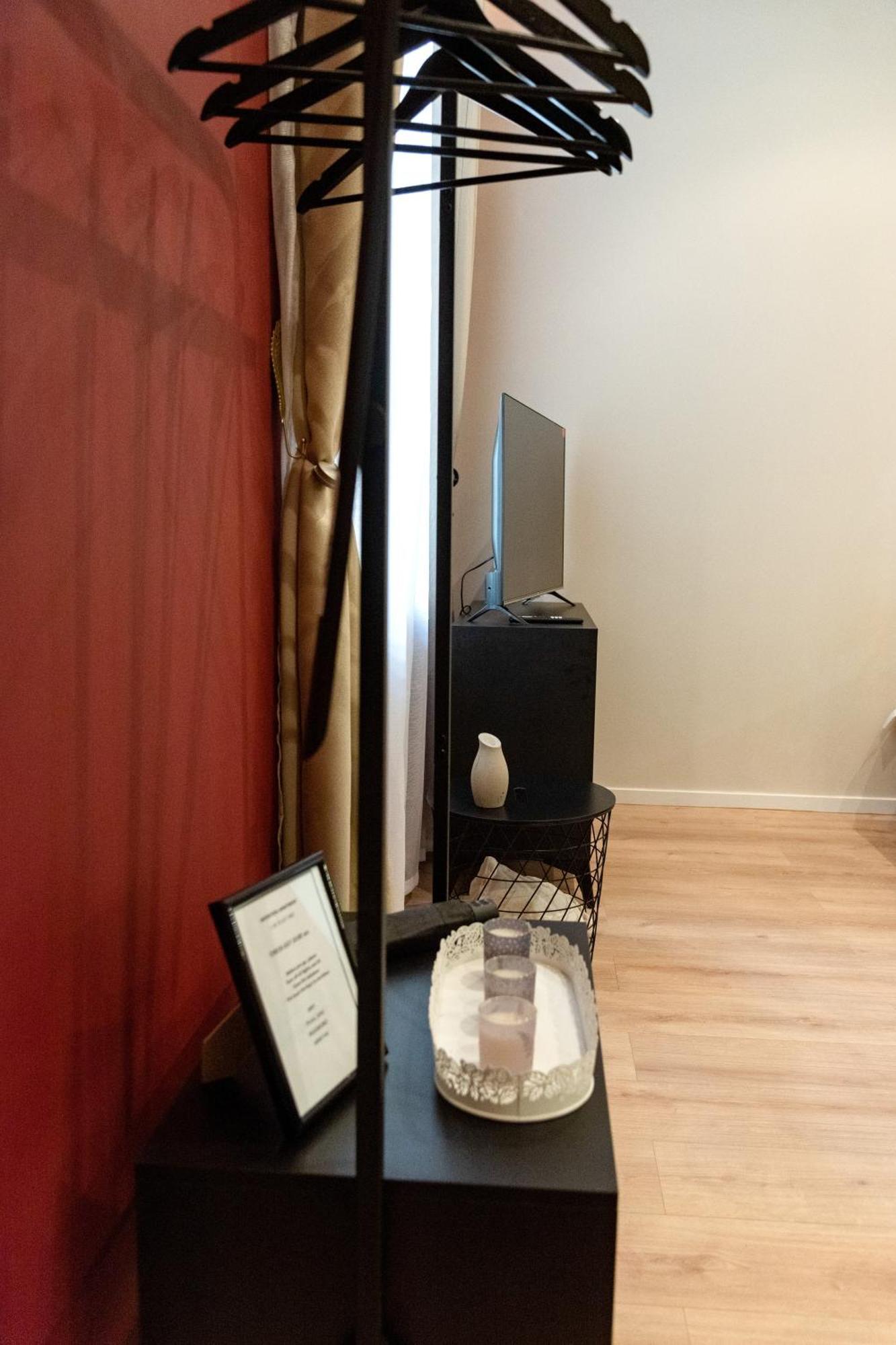 Monstera Apartman Budapest Luaran gambar